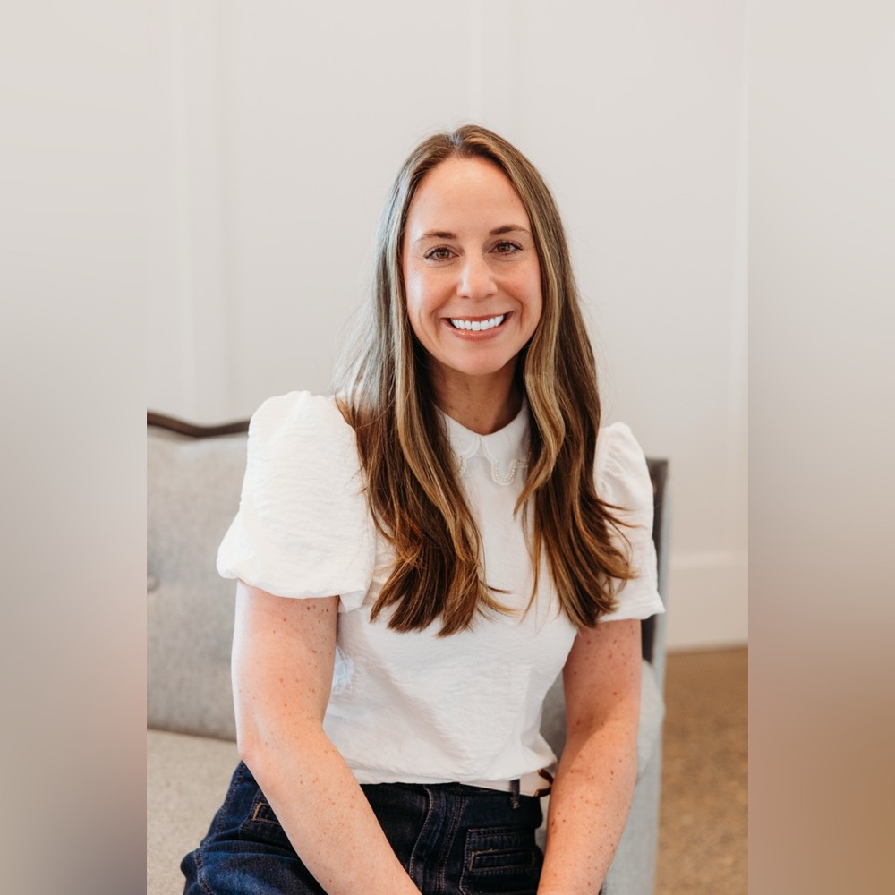 Meet your Posher, Brooke